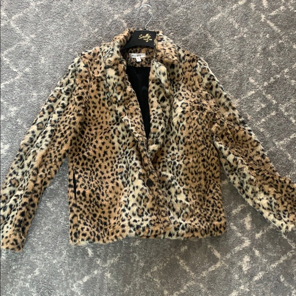 Wild honey (size small) cheetah coat